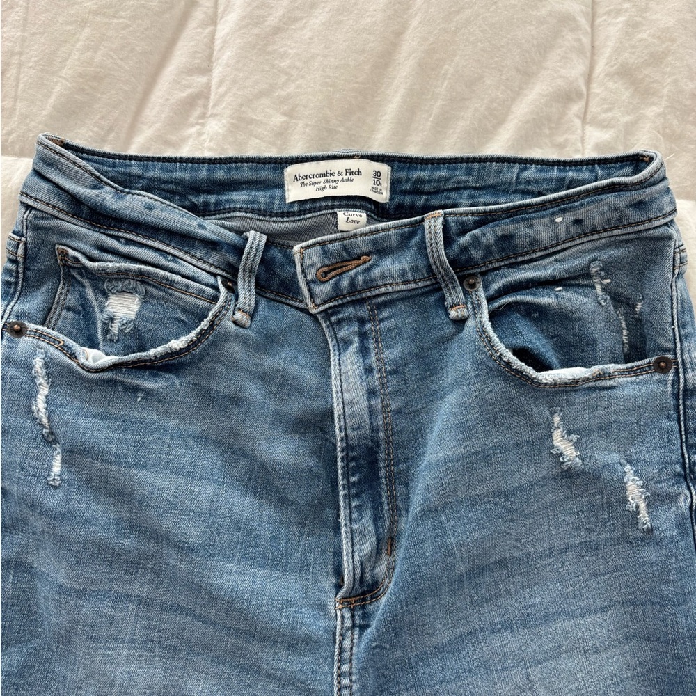 Abercrombie & Fitch High Rise Blue Jeans